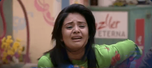 Sreemukhi crying for brother sushruth